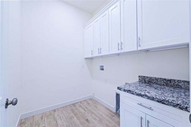 1898 E Via San Marino, Fort Mohave, AZ 86426