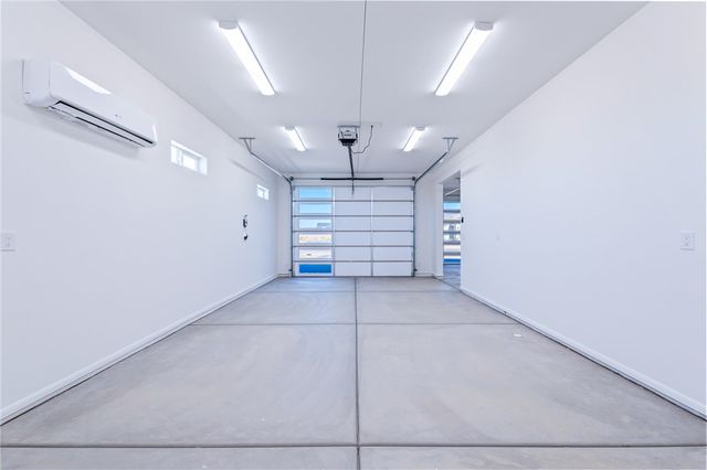 1898 E Via San Marino, Fort Mohave, AZ 86426