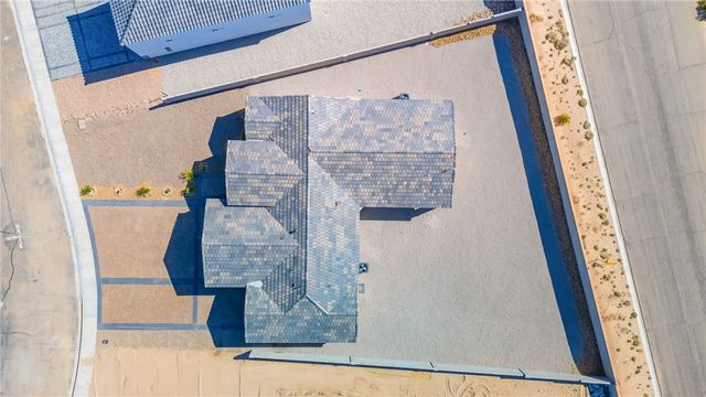 1898 E Via San Marino, Fort Mohave, AZ 86426