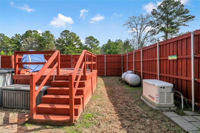 15062 County Road 1103, Flint, TX 75762