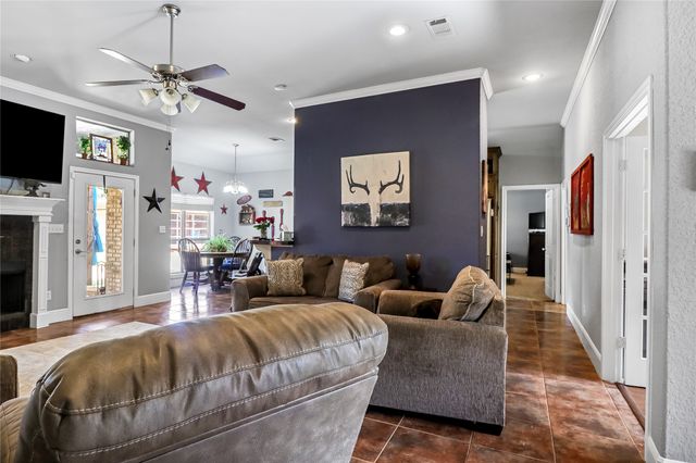 15062 County Road 1103, Flint, TX 75762