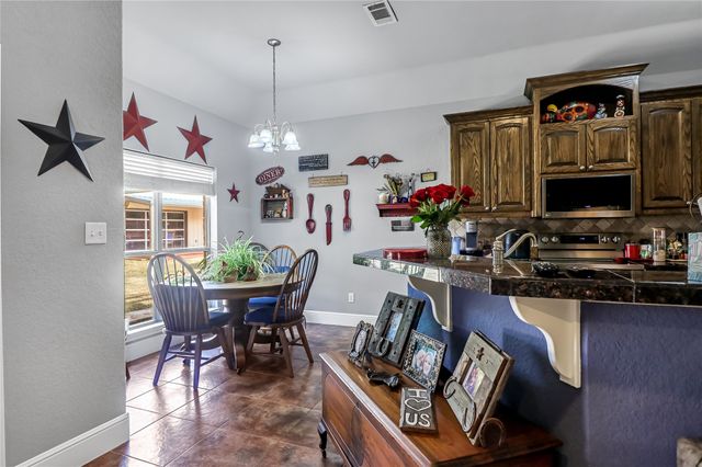 15062 County Road 1103, Flint, TX 75762