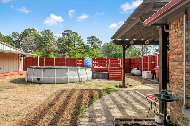 15062 County Road 1103, Flint, TX 75762