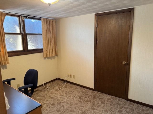 8 Pine Ridge Lane, Geneseo, IL 61254