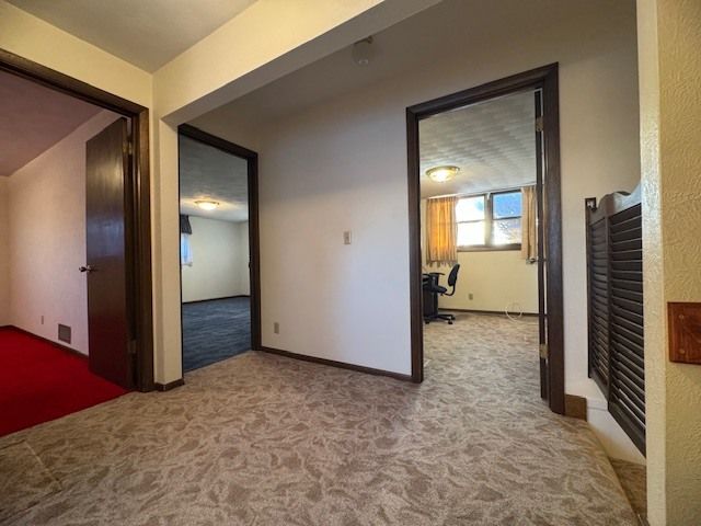 8 Pine Ridge Lane, Geneseo, IL 61254