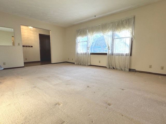 8 Pine Ridge Lane, Geneseo, IL 61254