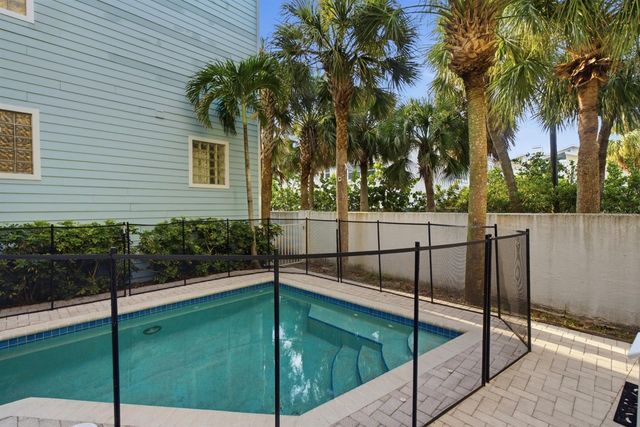 2718 GULF BOULEVARD 2, Indian Rocks Beach, FL 33785