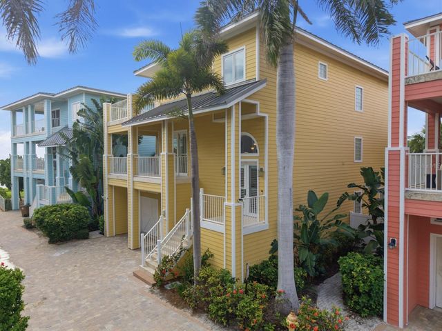 2718 GULF BOULEVARD 2, Indian Rocks Beach, FL 33785