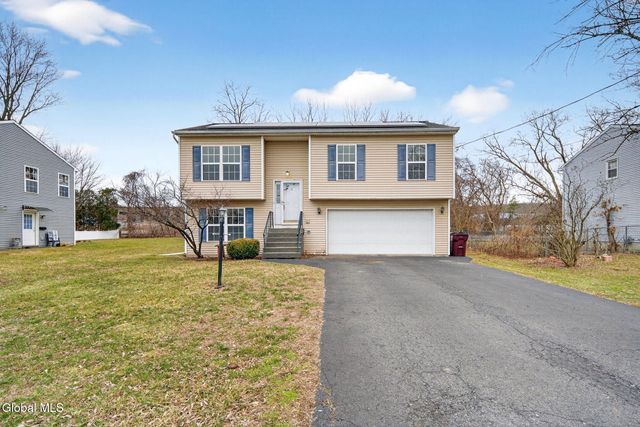 1210 Vine Street, Colonie, NY 12189