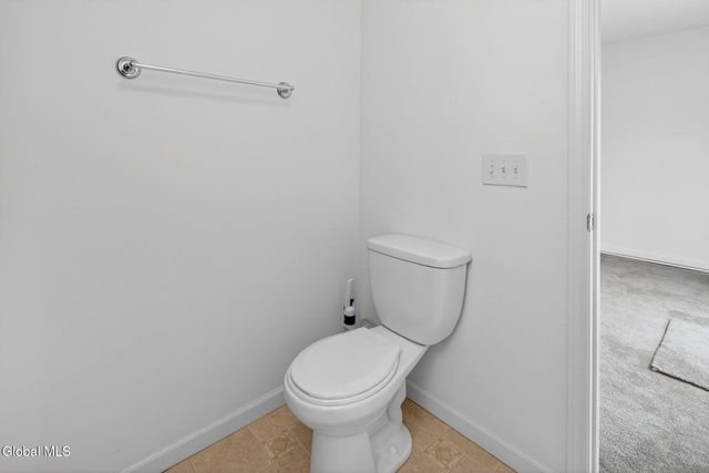 1210 Vine Street, Colonie, NY 12189