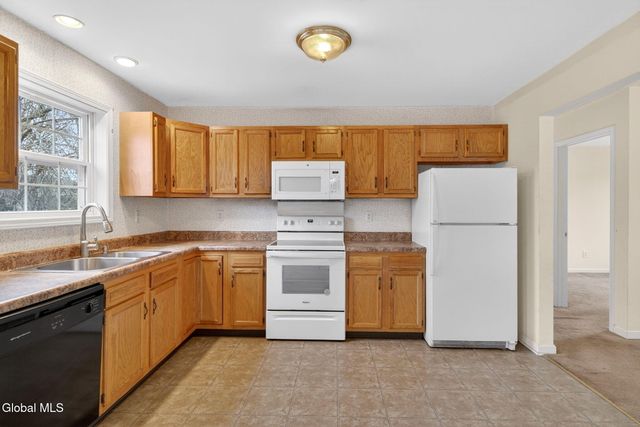 1210 Vine Street, Colonie, NY 12189