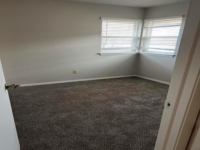 1315 Kingston Road, Norman, OK 73071