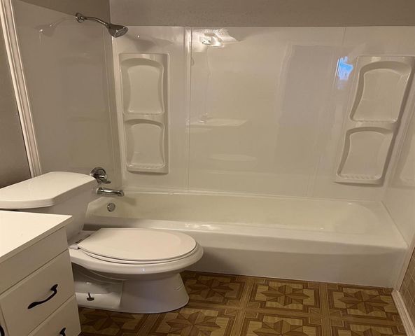 1315 Kingston Road, Norman, OK 73071