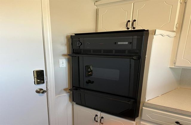 1315 Kingston Road, Norman, OK 73071