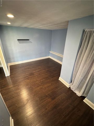 6104 Lockamy LN, Norfolk, VA 23502