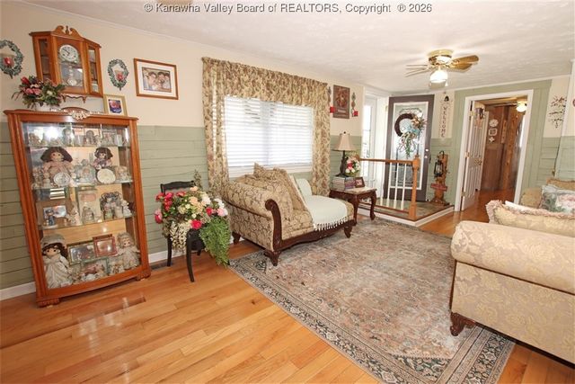 960 Grandview Road, Daniels, WV 25832