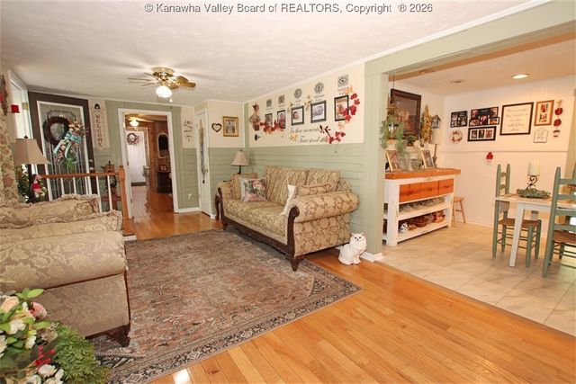 960 Grandview Road, Daniels, WV 25832