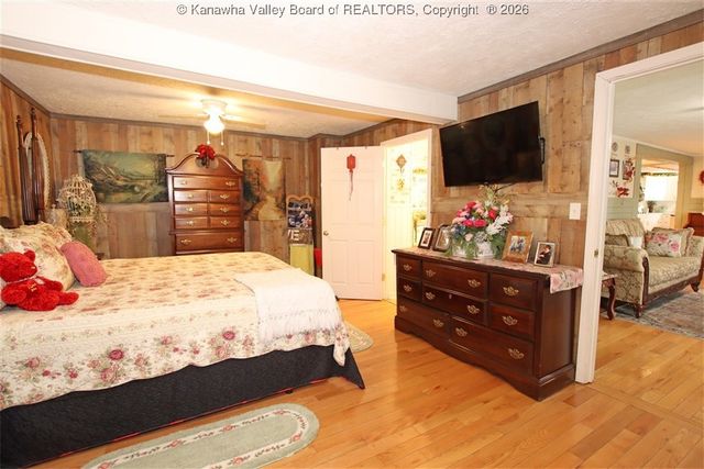 960 Grandview Road, Daniels, WV 25832