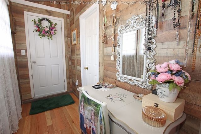 960 Grandview Road, Daniels, WV 25832