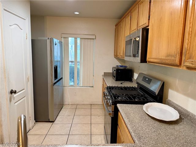 1150 Paradise Desert Avenue, Henderson, NV 89002