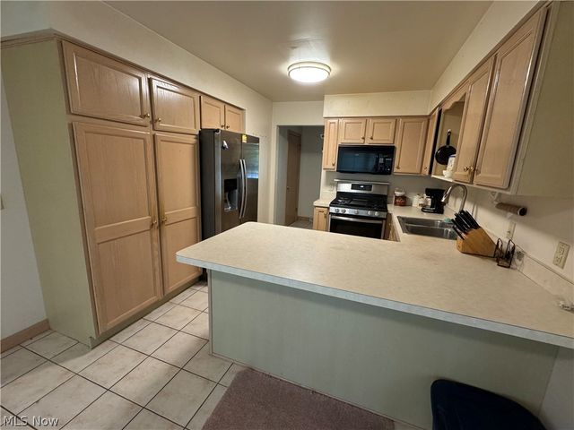 1717 Stillwagon Road, Niles, OH 44446