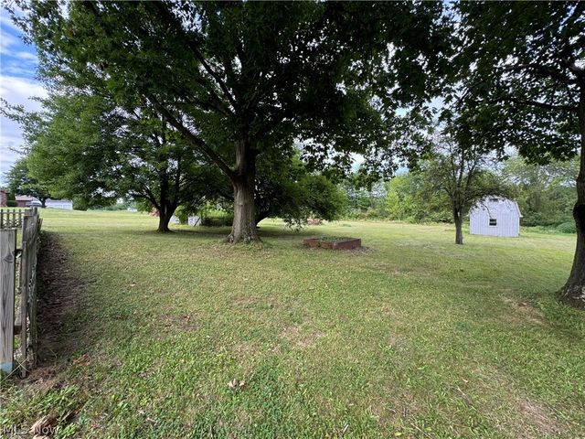 1717 Stillwagon Road, Niles, OH 44446