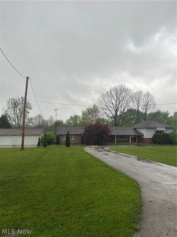 1717 Stillwagon Road, Niles, OH 44446