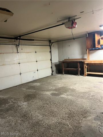 1717 Stillwagon Road, Niles, OH 44446