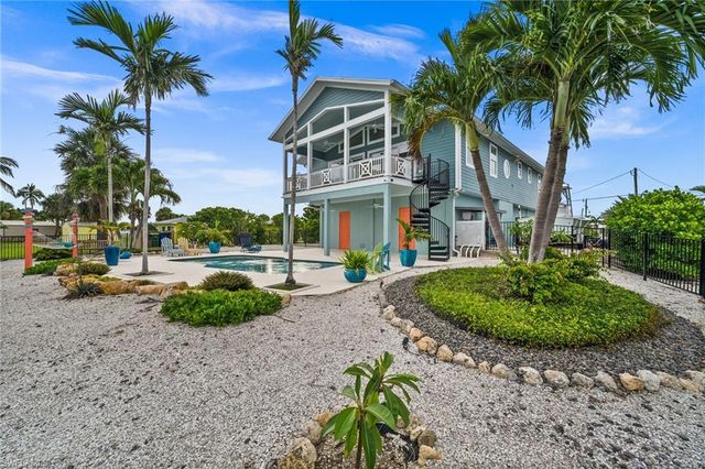 2713 8th AVE, St. James City, FL 33956