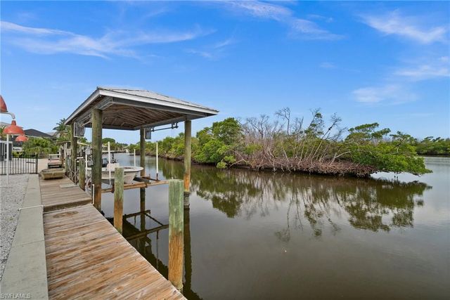 2713 8th AVE, St. James City, FL 33956