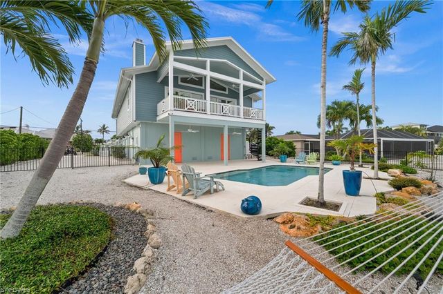 2713 8th AVE, St. James City, FL 33956