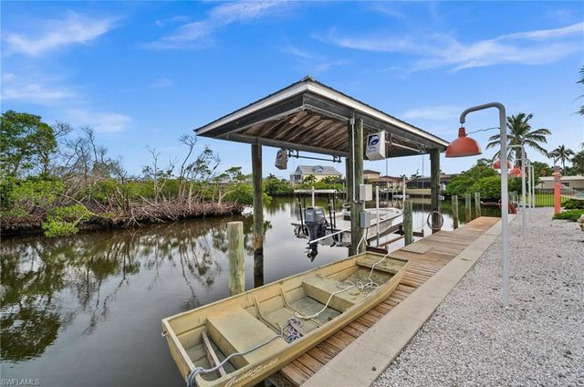 2713 8th AVE, St. James City, FL 33956