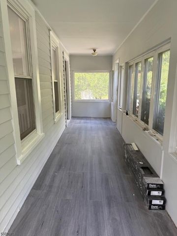 128 Main St, Sparta Twp., NJ 07871