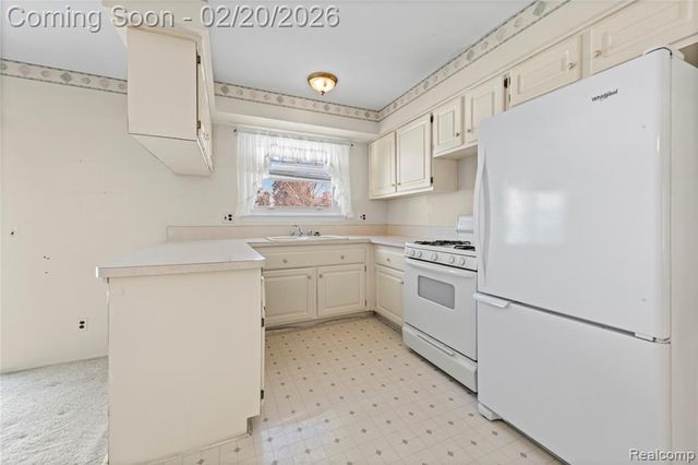 3400 Brookshire Street, Trenton, MI 48183