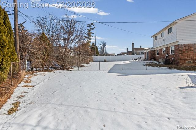 3400 Brookshire Street, Trenton, MI 48183