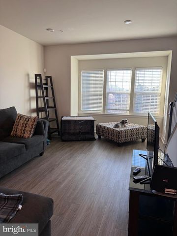 9926 NEW POINTE DR, Upper Marlboro, MD 20774