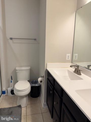 9926 NEW POINTE DR, Upper Marlboro, MD 20774