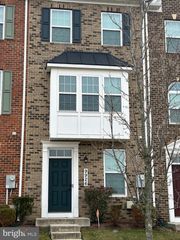 9926 NEW POINTE DR, Upper Marlboro, MD 20774
