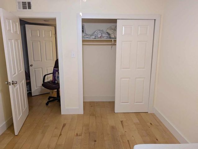 909 Reinli ST 136, Austin, TX 78751