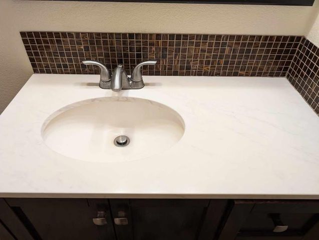 909 Reinli ST 136, Austin, TX 78751