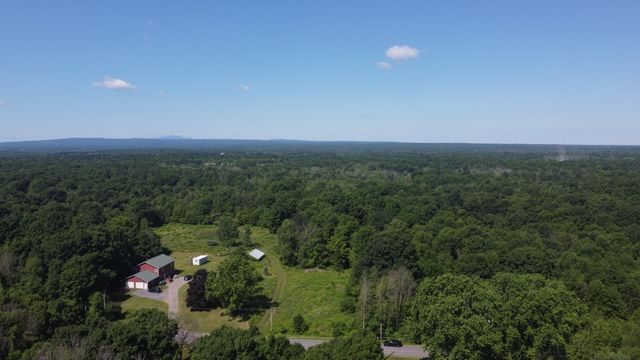 675 Ratta Road Road, Chazy, NY 12921