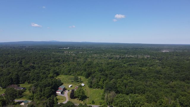 675 Ratta Road Road, Chazy, NY 12921