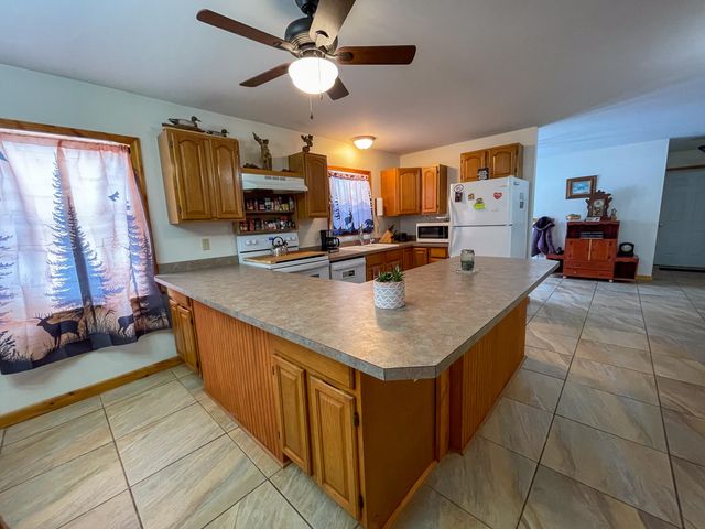 675 Ratta Road Road, Chazy, NY 12921