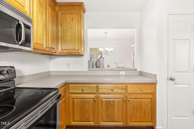 2221 Mountain Mist Court 201, Raleigh, NC 27603