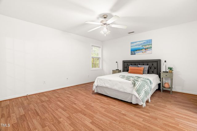 2221 Mountain Mist Court 201, Raleigh, NC 27603