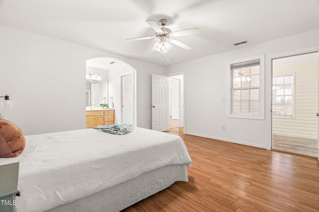 2221 Mountain Mist Court 201, Raleigh, NC 27603