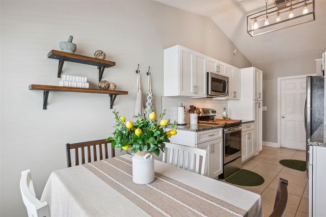 2678 FOREST VIEW LANE, Kissimmee, FL 34744