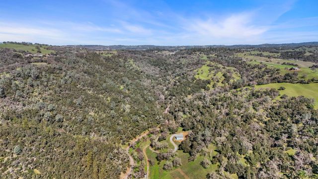 7680 Middle Bar Rd, Jackson, CA 95642