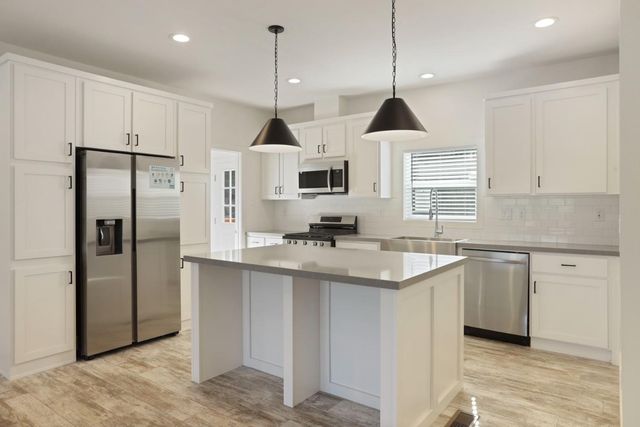 7680 Middle Bar Rd, Jackson, CA 95642