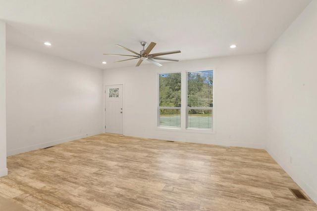 7680 Middle Bar Rd, Jackson, CA 95642